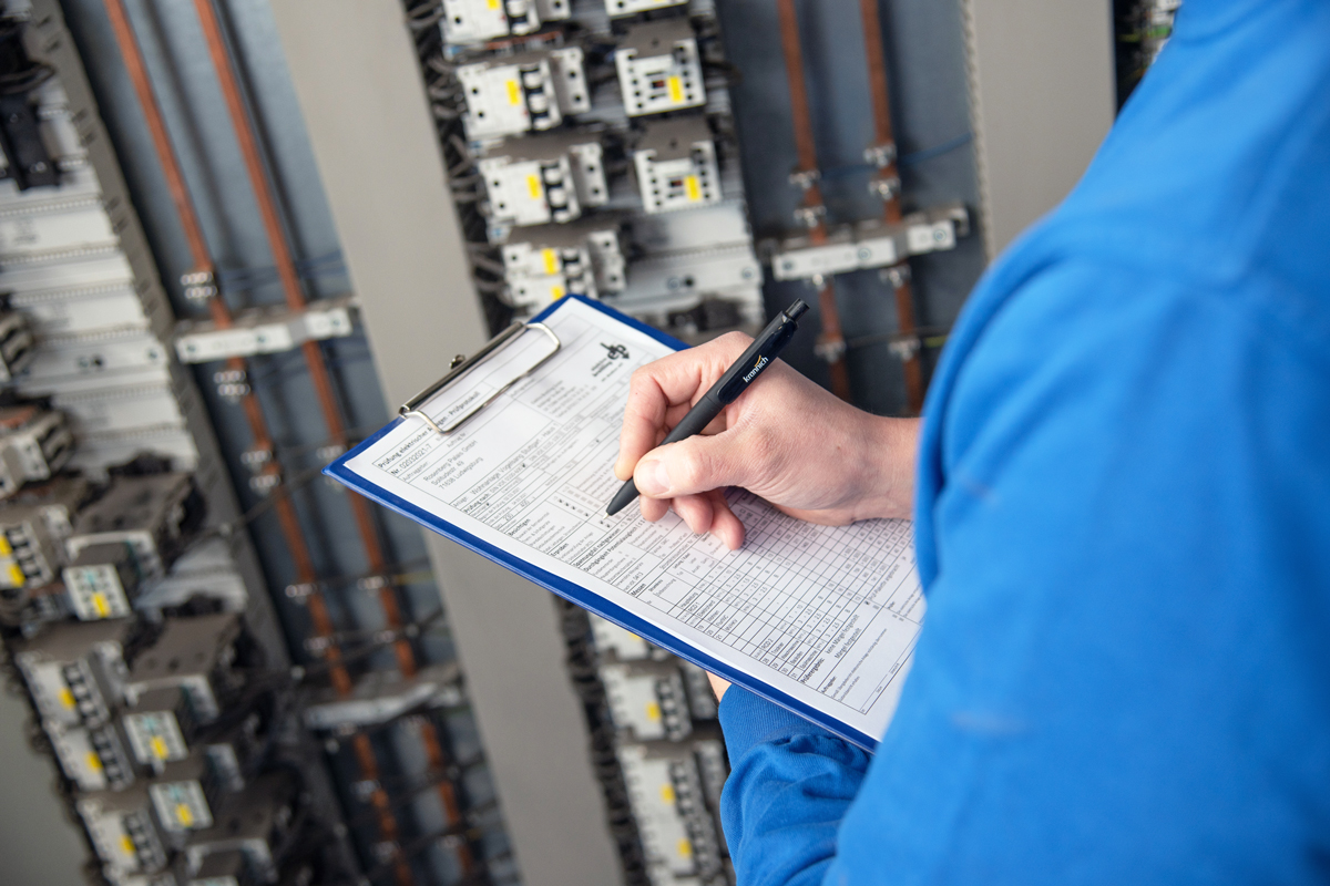 Zuverlässiger Wartungs- und Elektroservice von Elektro-Breitling für dauerhafte Betriebssicherheit