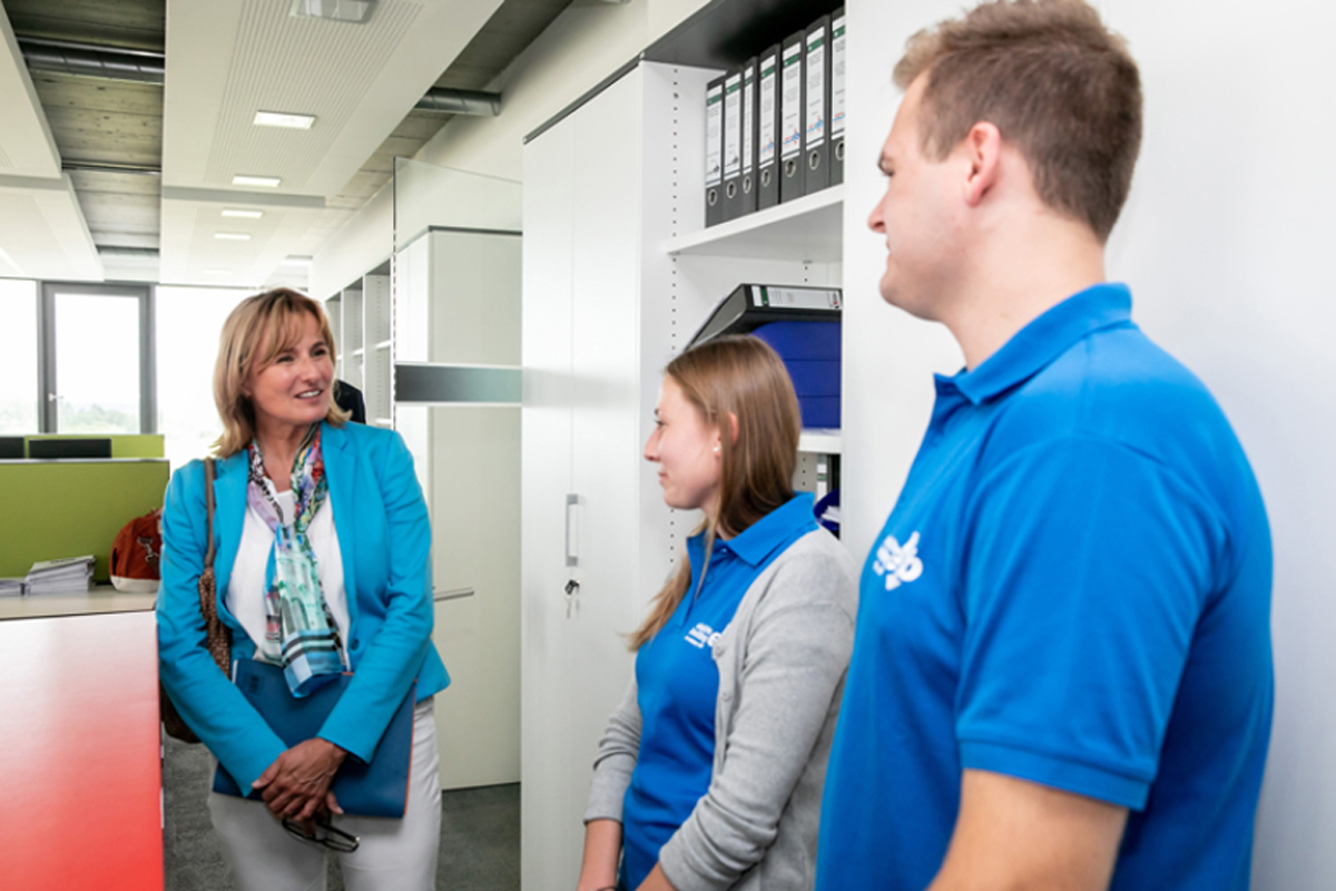 Pressemitteilung Wirtschaftsstaatssekretärin zu Besuch