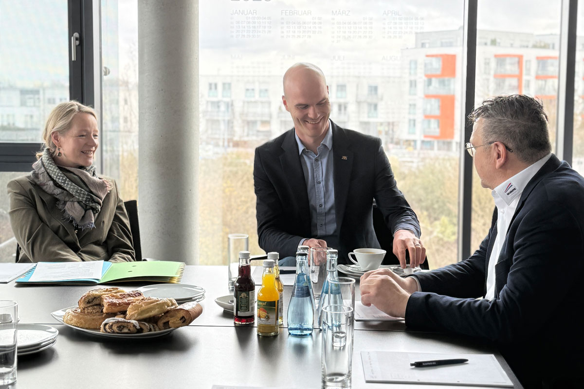 Umweltministerin Thekla Walker bei Elektro-Breitling