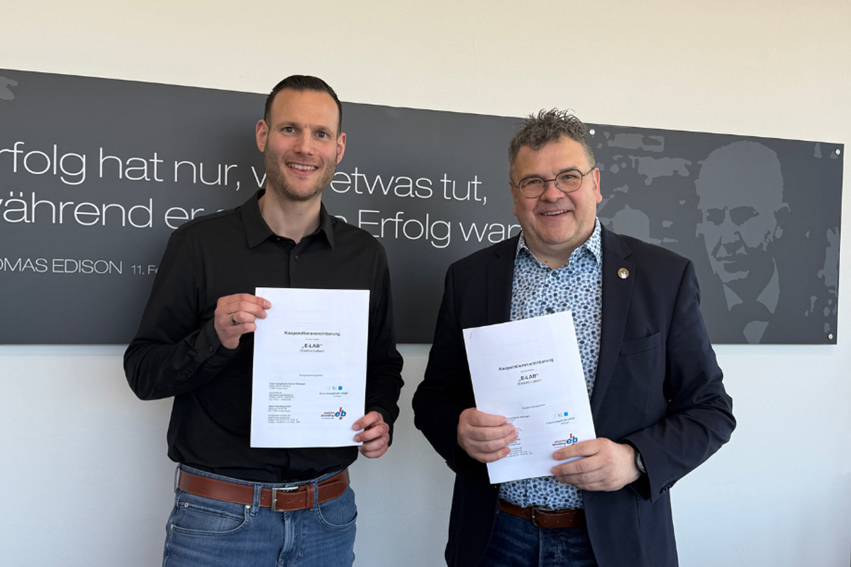 GEMEINSAM ZUKUNFT GESTALTEN: ELEKTRO-BREITLING UND DIE FREIE EVANGELISCHE SCHULE HOLZGERLINGEN BESIEGELN IHRE PARTNERSCHAFT